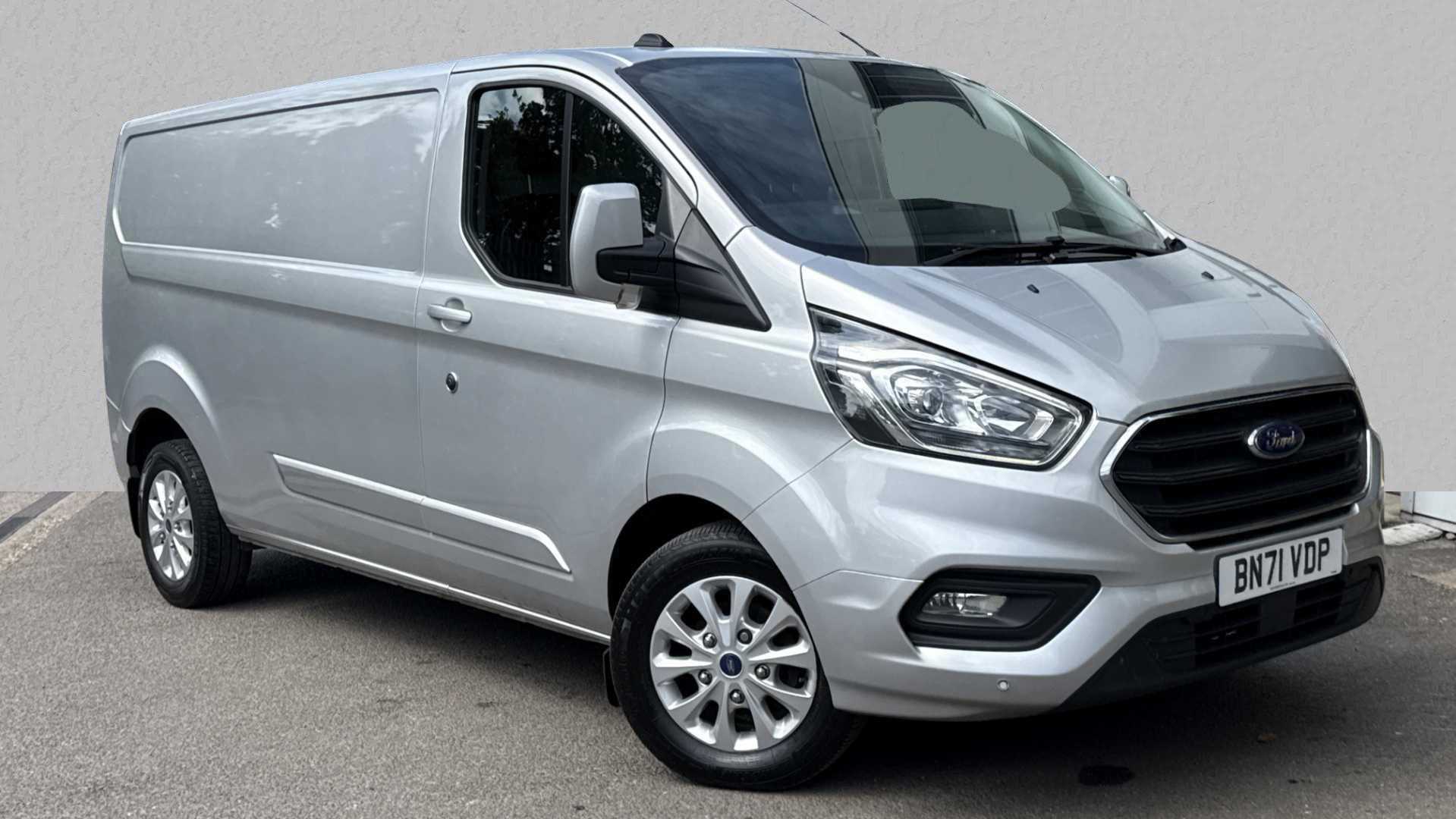 Main listing image - Ford Transit Custom