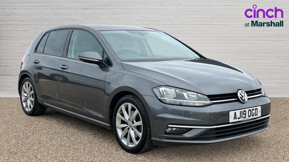 Main listing image - Volkswagen Golf