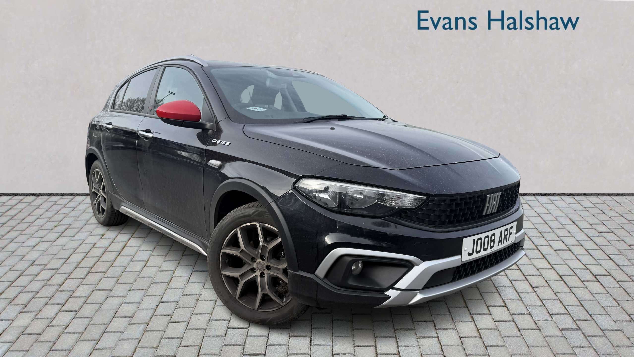 Main listing image - Fiat Tipo Cross
