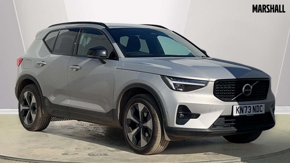 Main listing image - Volvo XC40