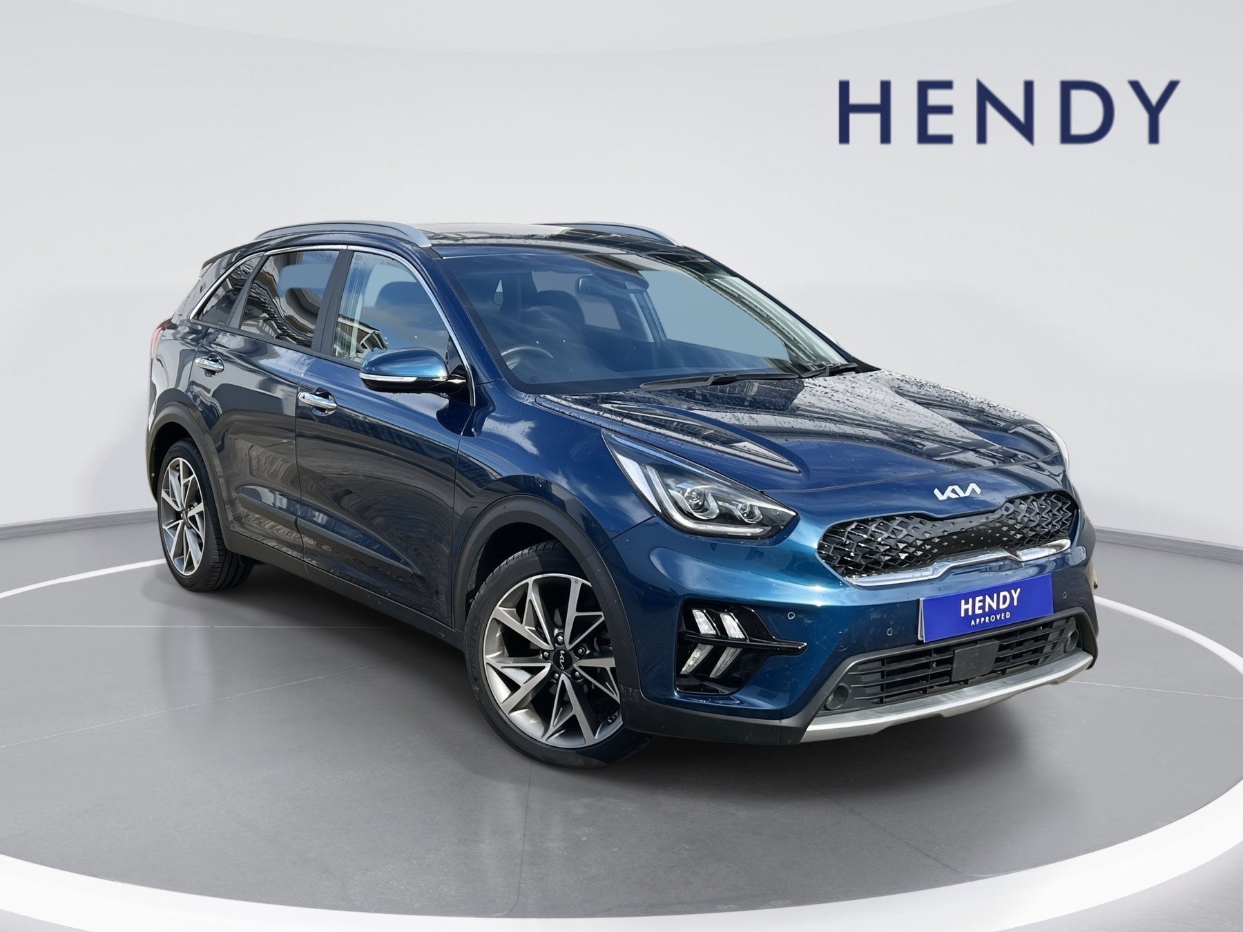 Main listing image - Kia Niro