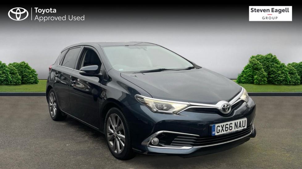 Main listing image - Toyota Auris