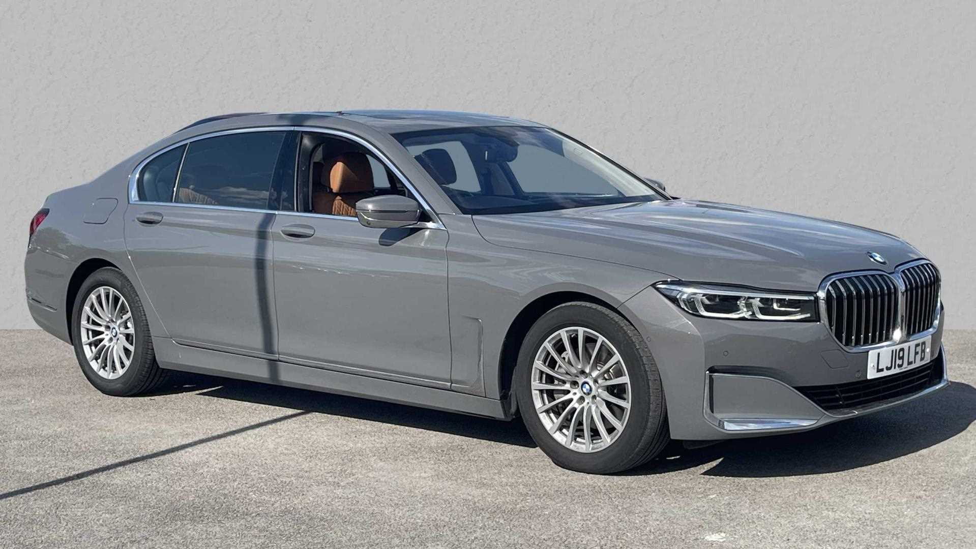 Main listing image - BMW 7 Series