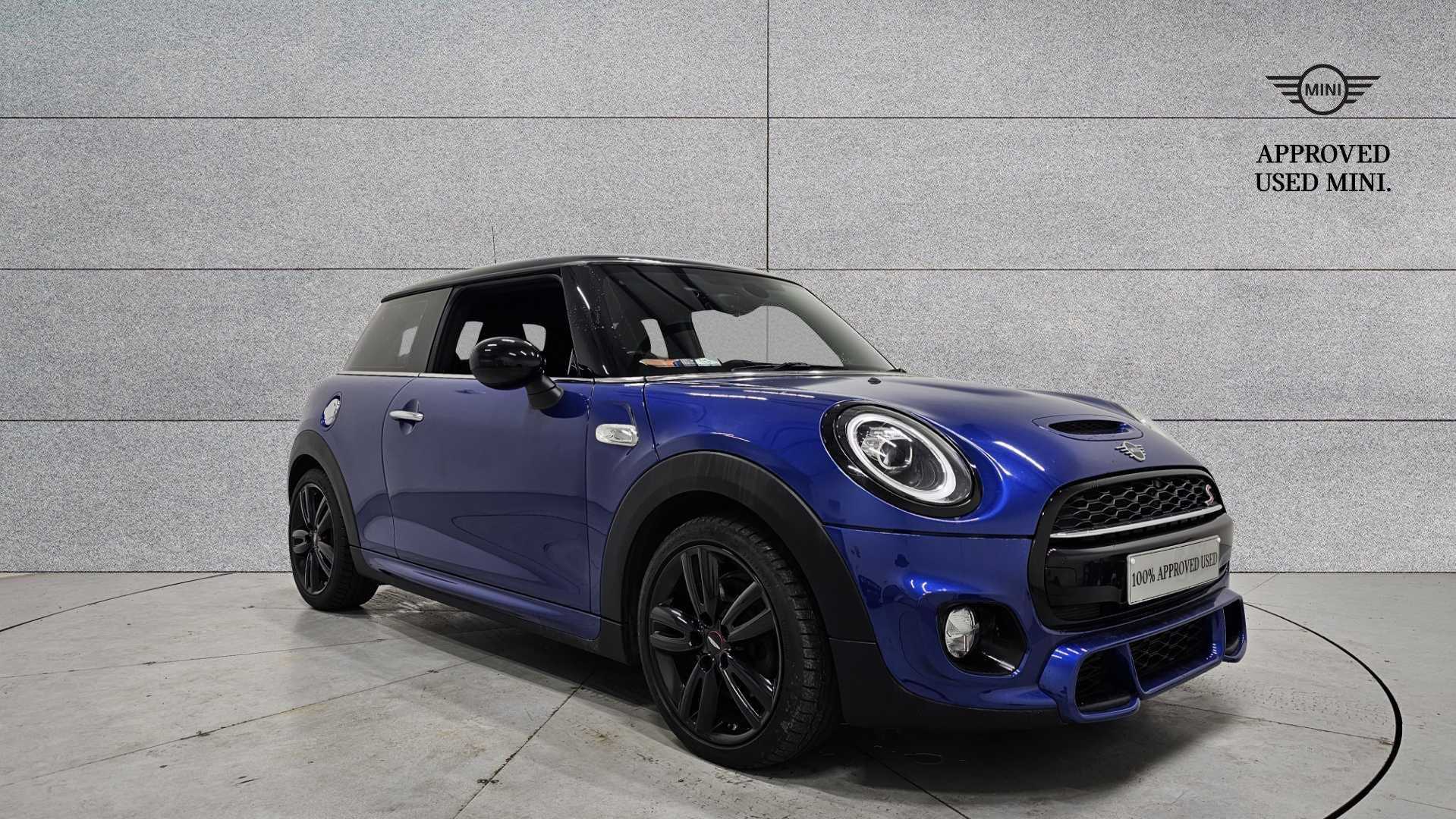 Main listing image - MINI Hatchback