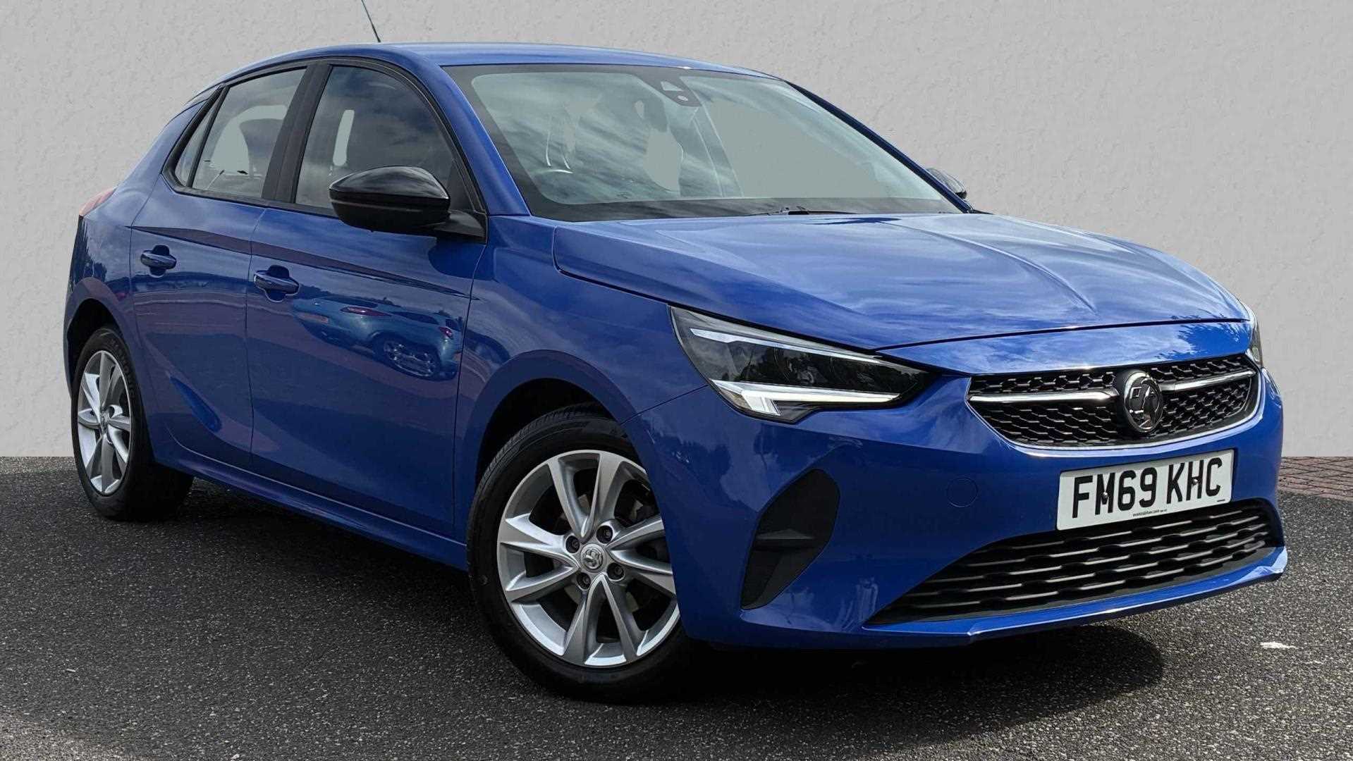 Main listing image - Vauxhall Corsa