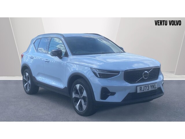 Main listing image - Volvo XC40