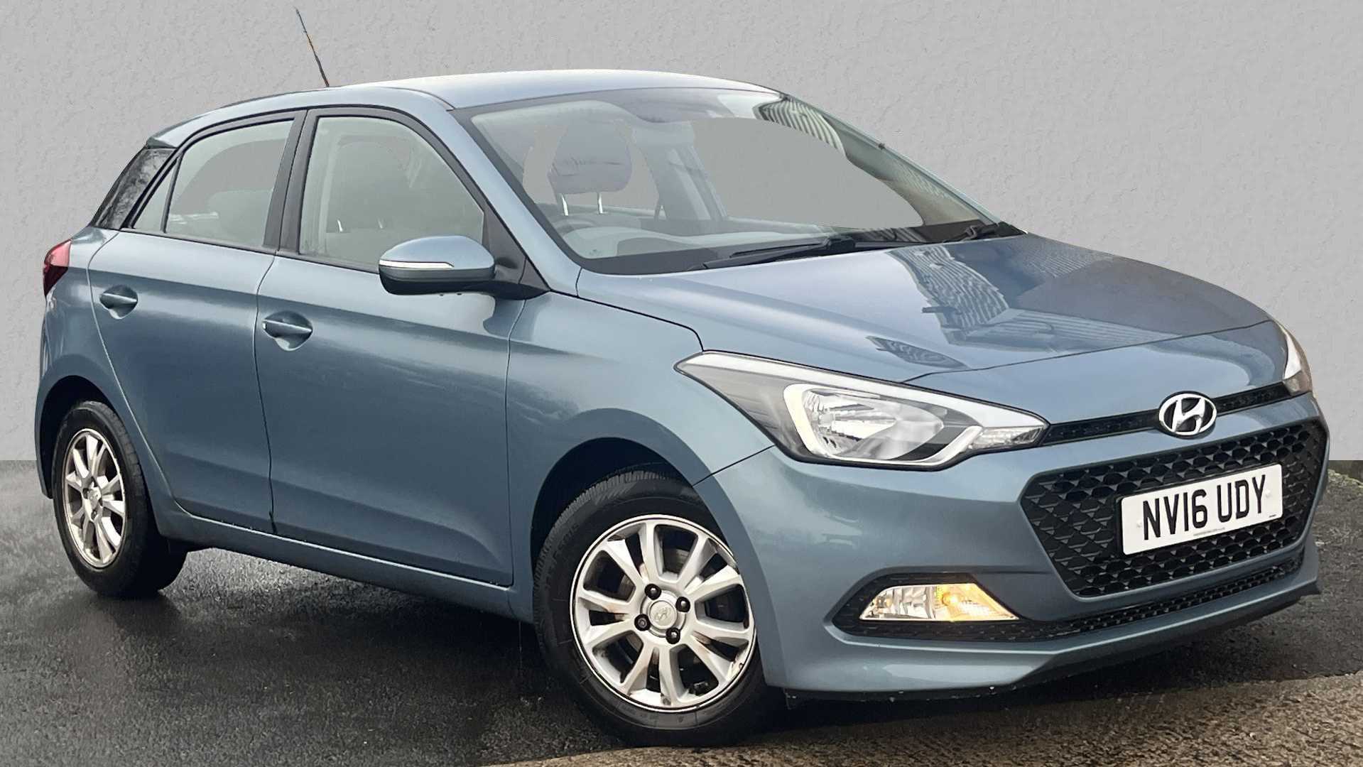 Main listing image - Hyundai i20