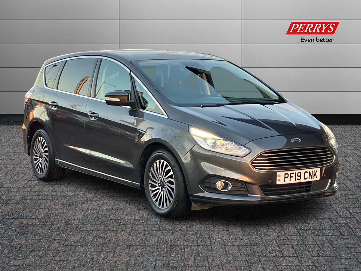 Main listing image - Ford S-MAX