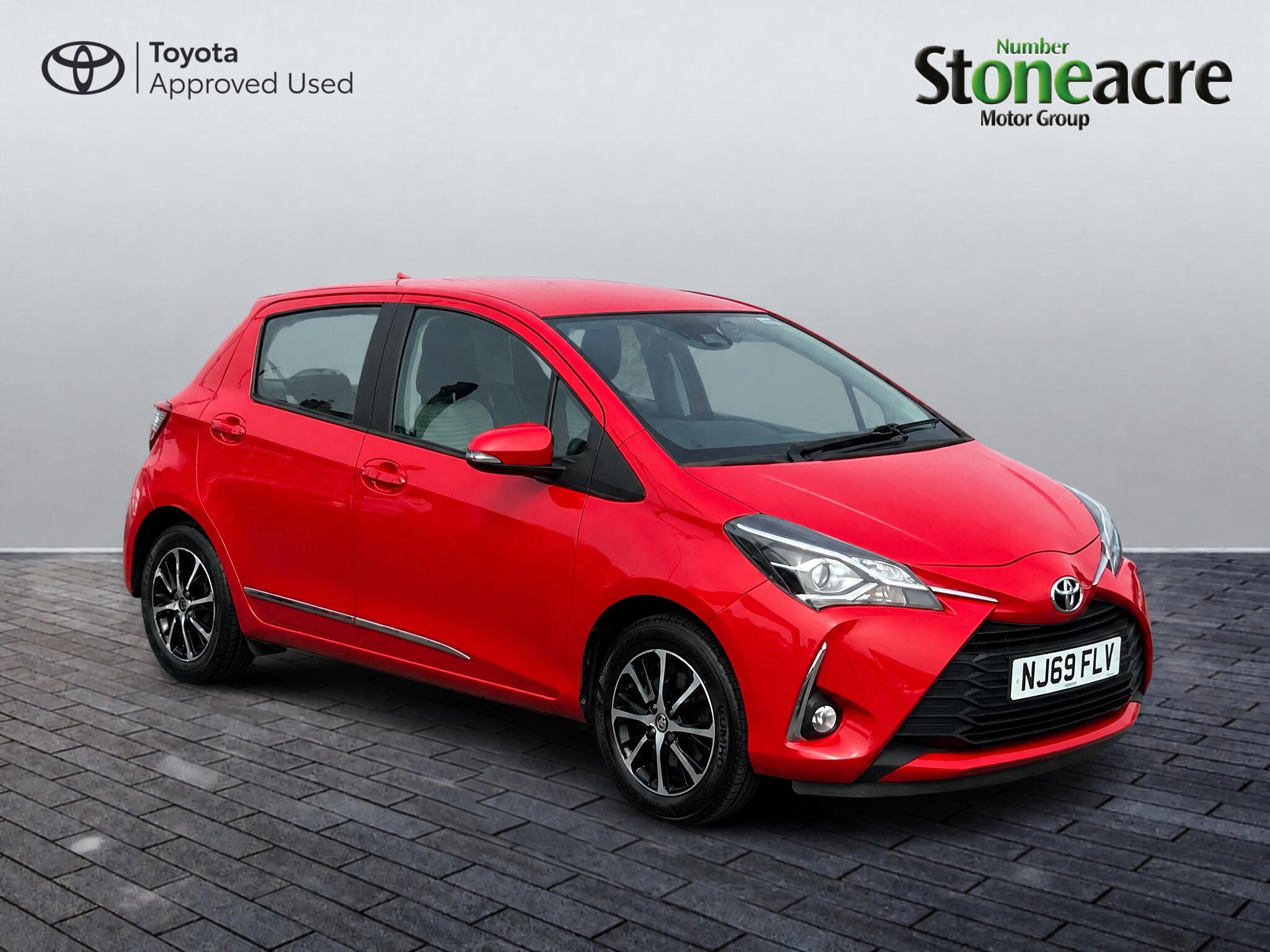 Main listing image - Toyota Yaris