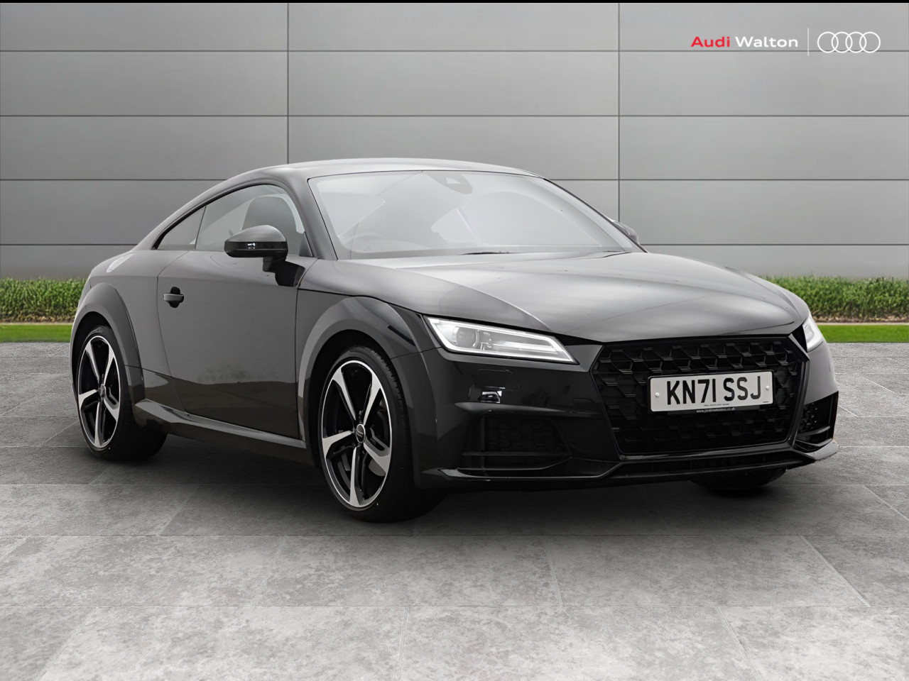 Main listing image - Audi TT