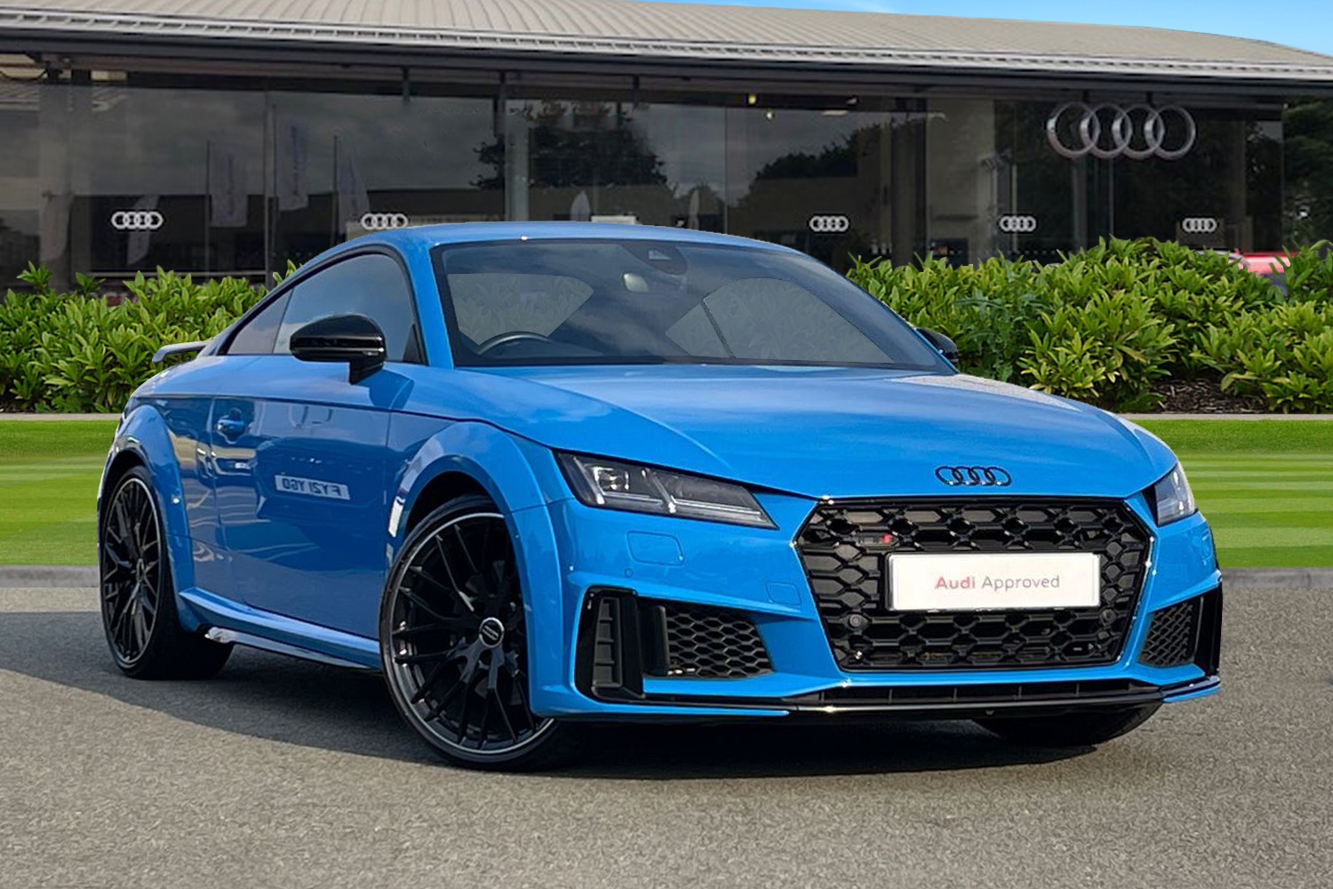 Main listing image - Audi TT S