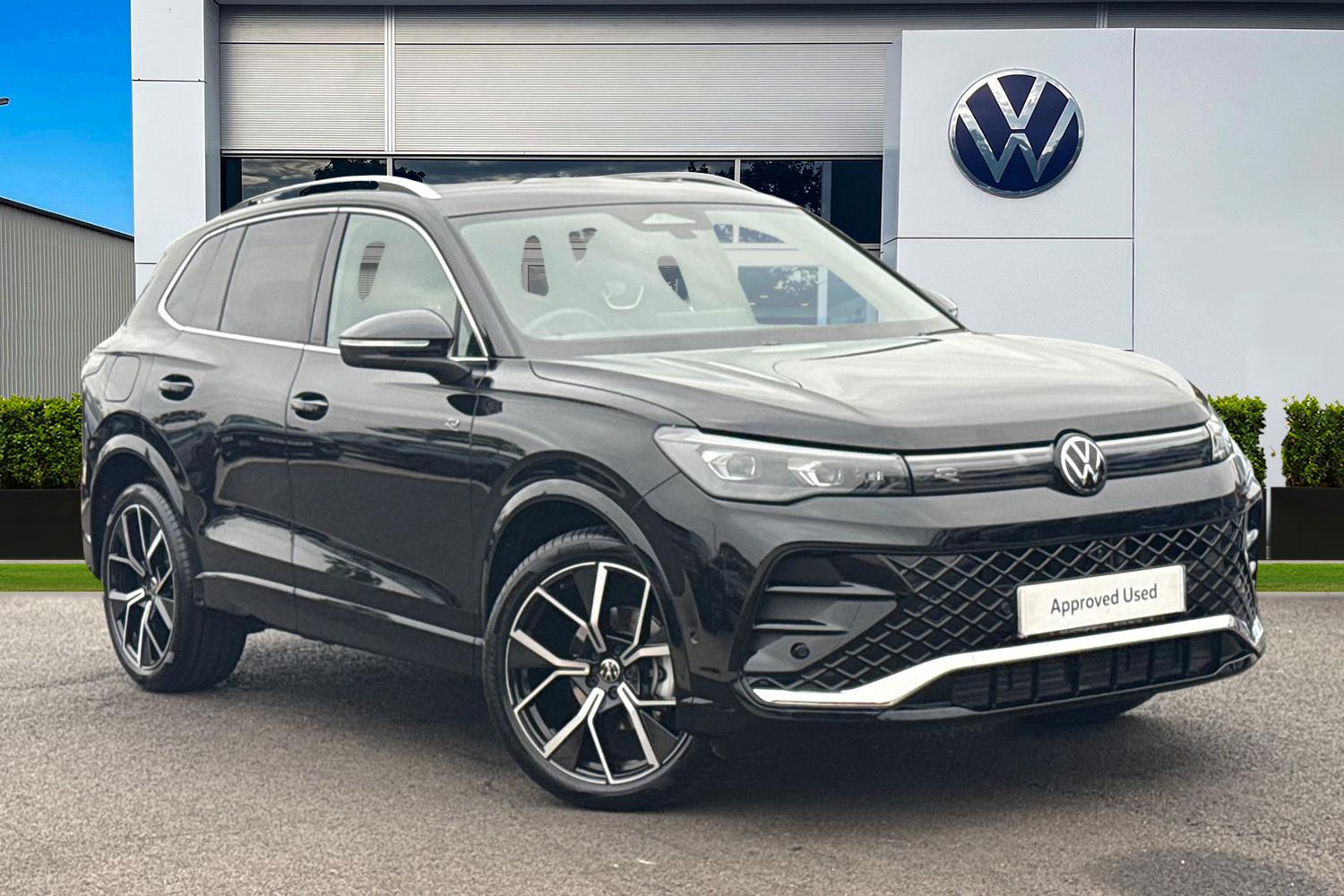 Main listing image - Volkswagen Tiguan