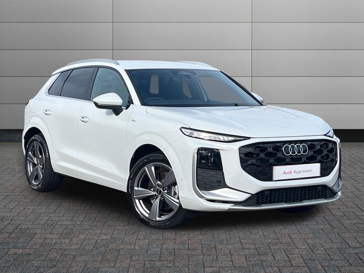 Main listing image - Audi Q3