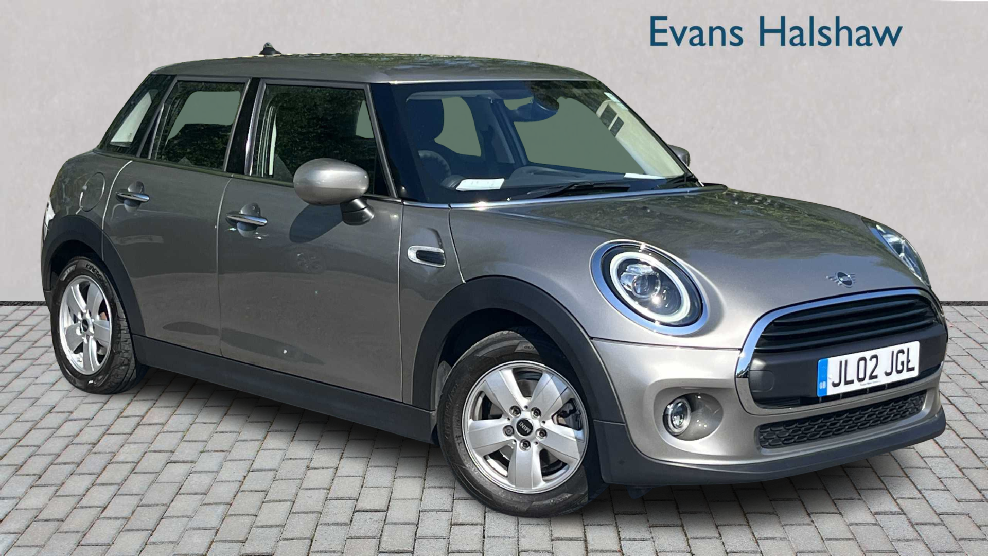 Main listing image - MINI Hatchback 5dr