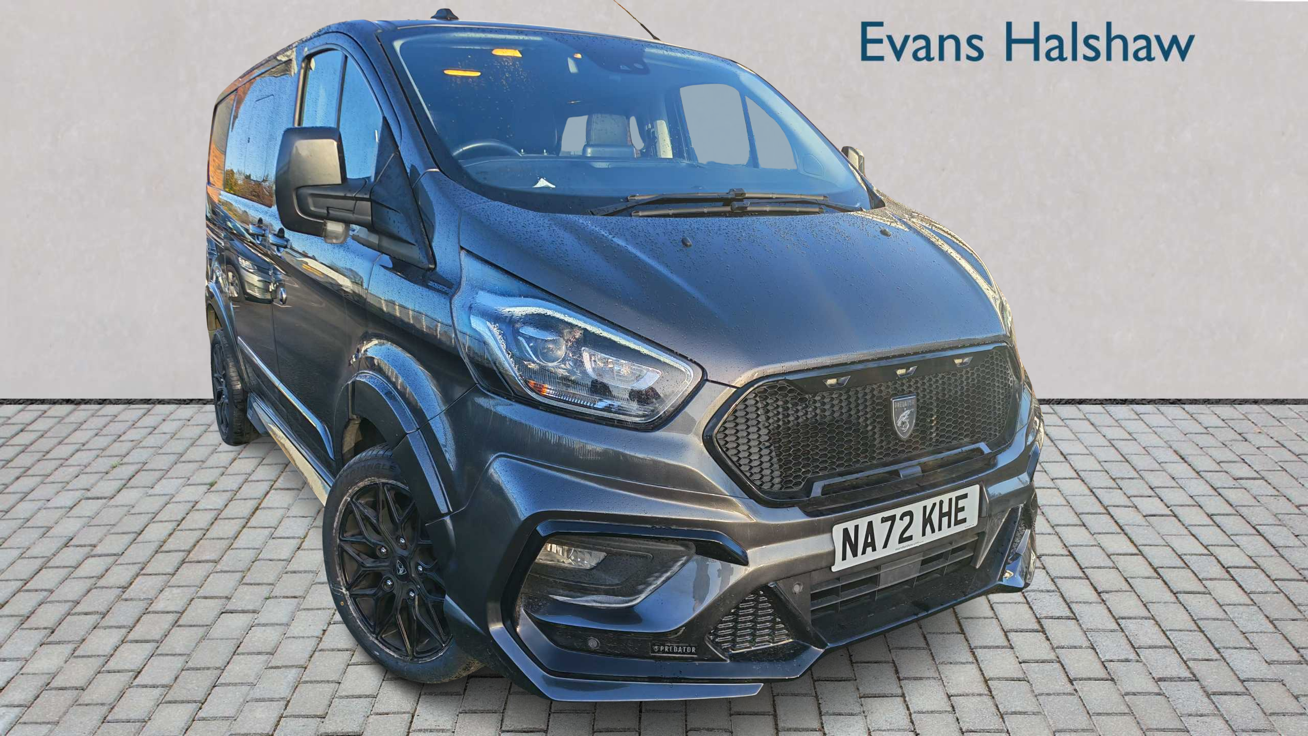 Main listing image - Ford Transit Custom