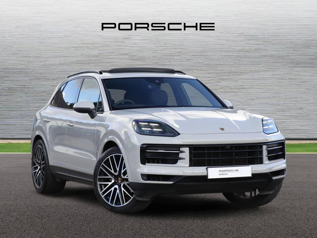 Main listing image - Porsche Cayenne