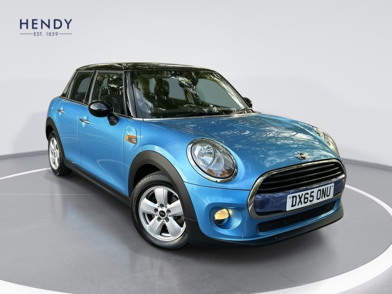 Main listing image - MINI Hatchback 5dr