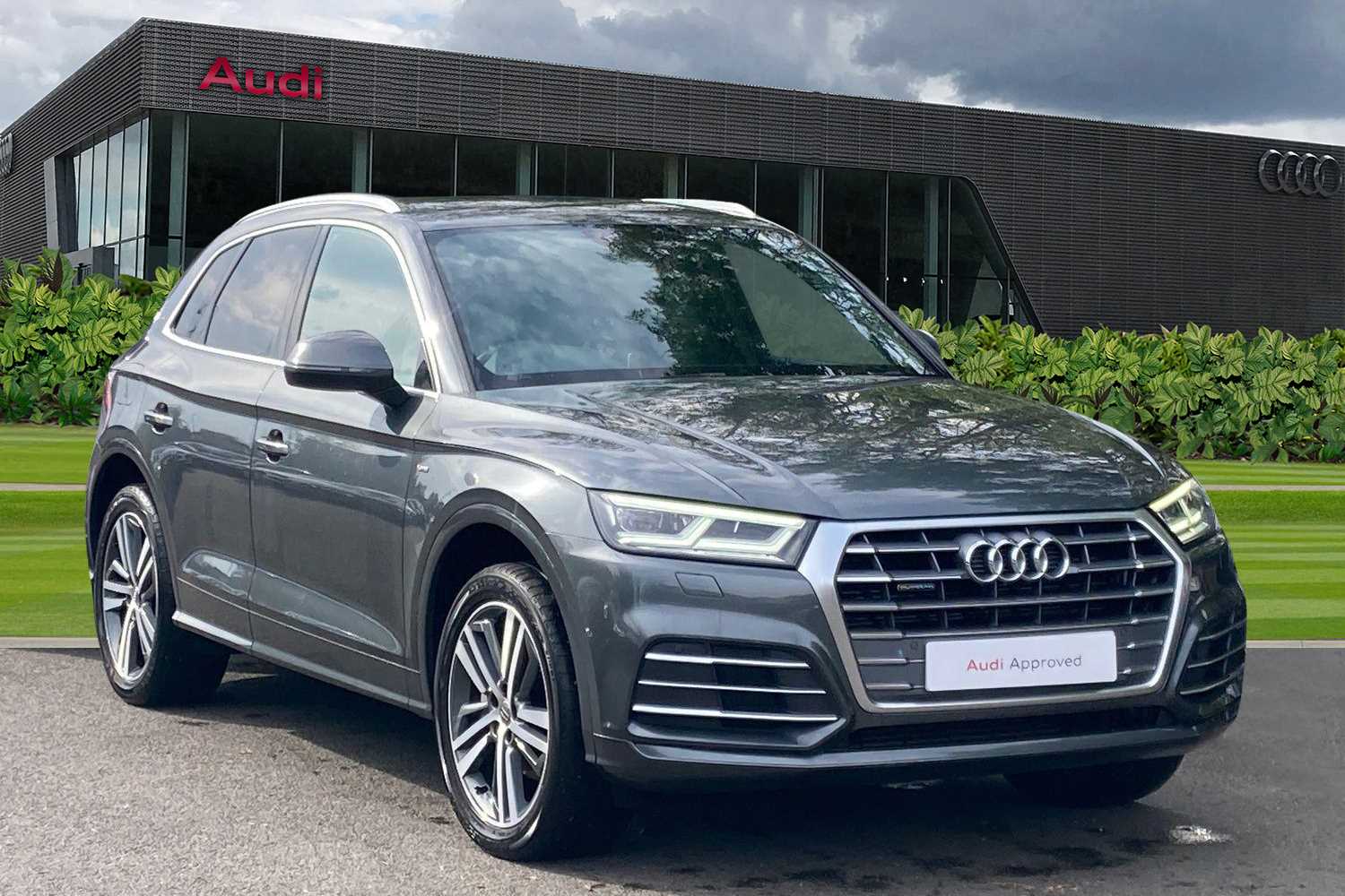 Main listing image - Audi Q5