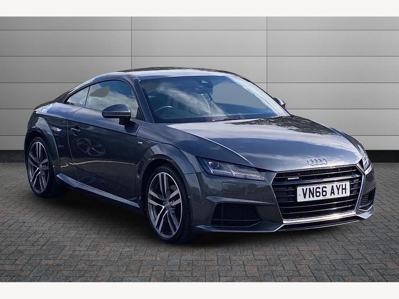 Main listing image - Audi TT