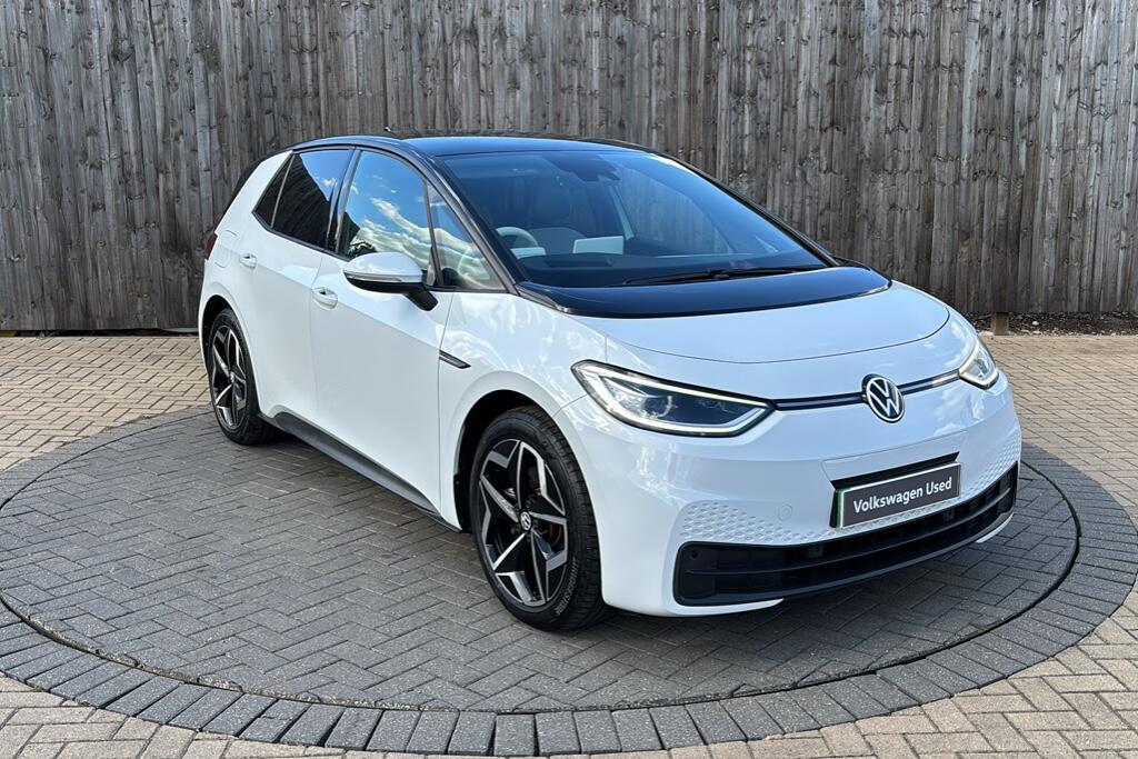 Main listing image - Volkswagen ID.3