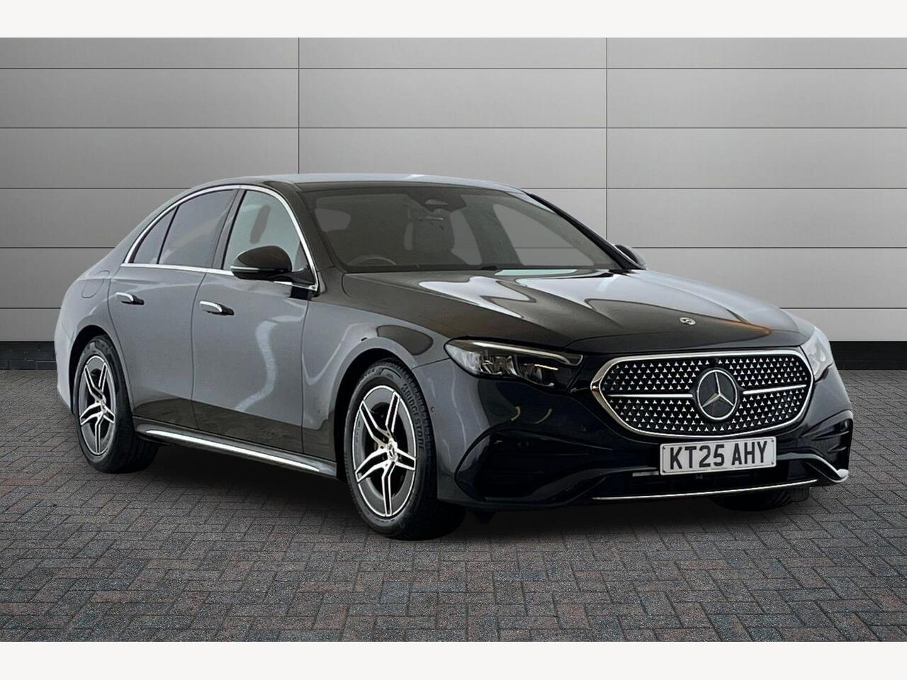 Main listing image - Mercedes-Benz E-Class