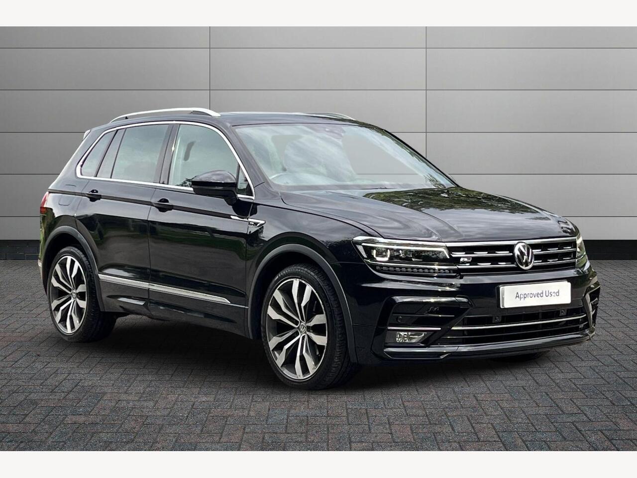 Main listing image - Volkswagen Tiguan