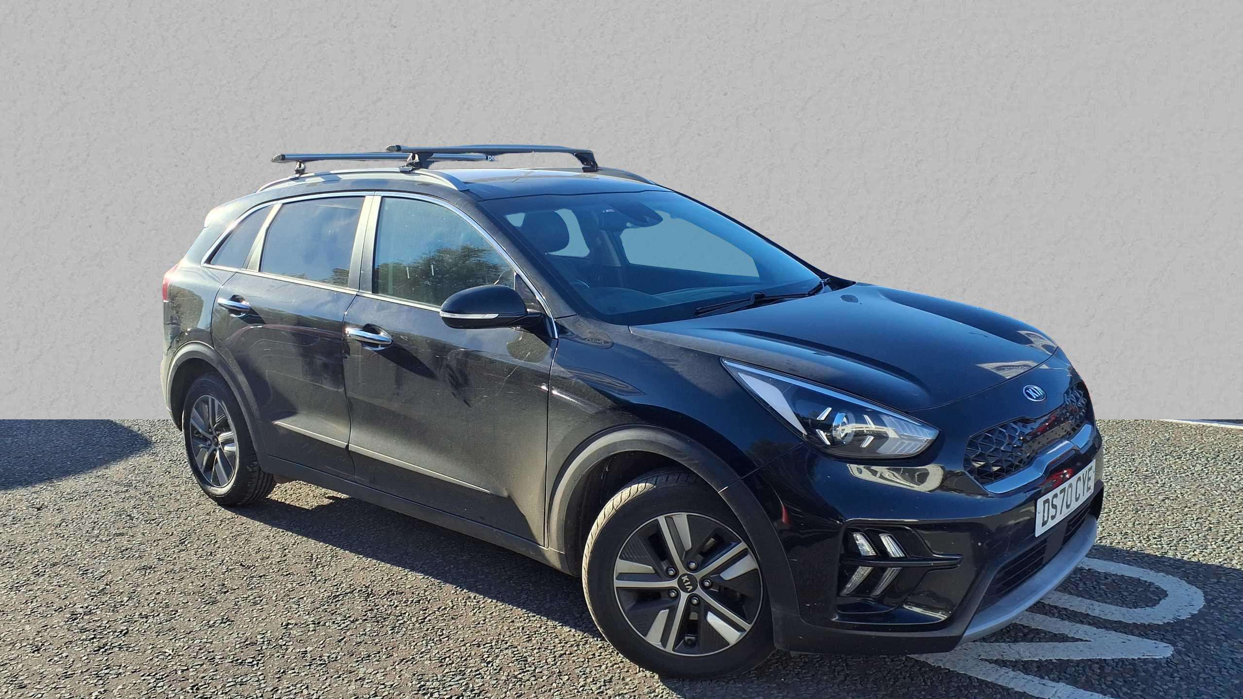 Main listing image - Kia Niro