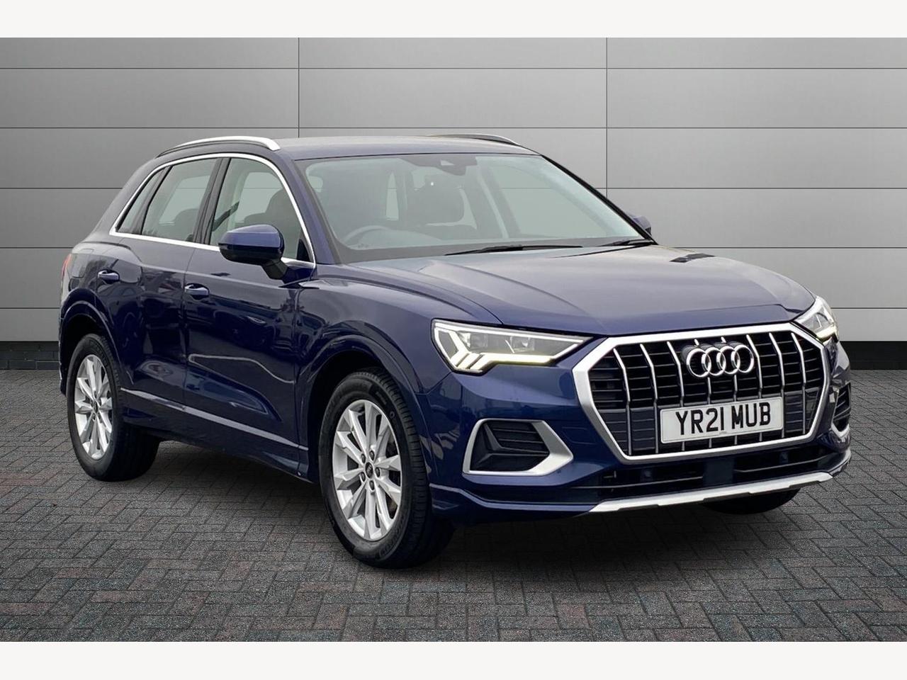 Main listing image - Audi Q3