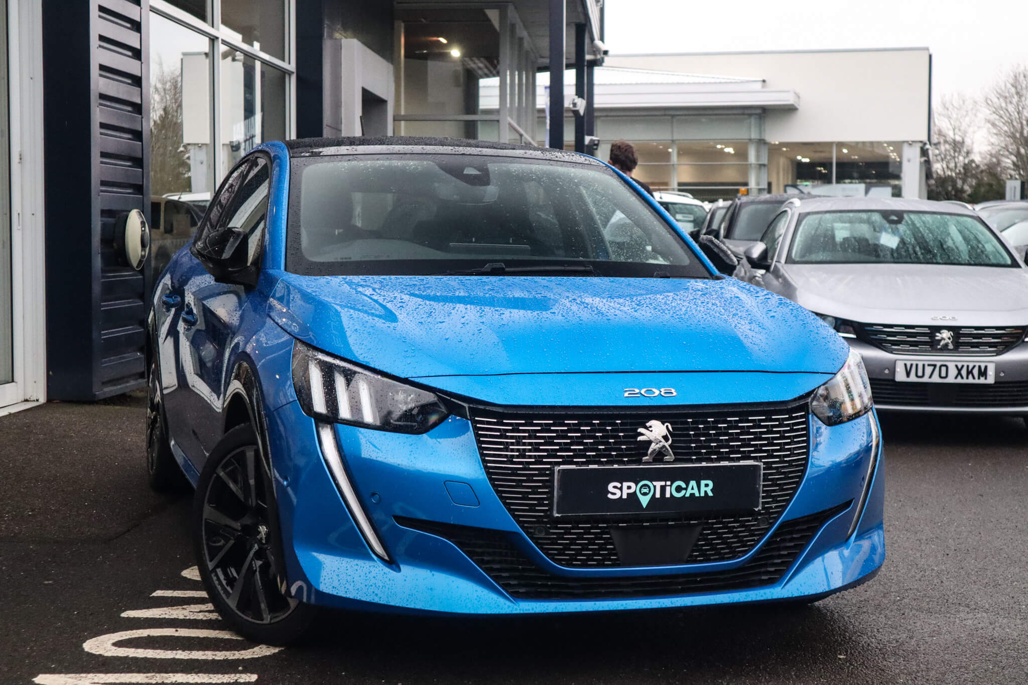 Main listing image - Peugeot 208