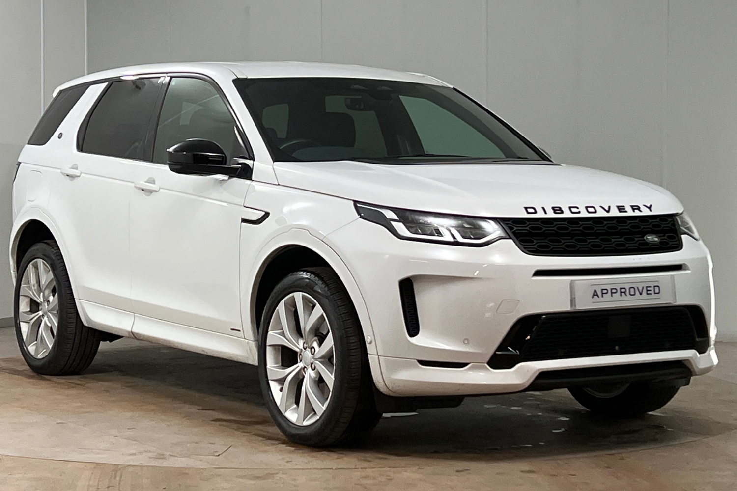 Main listing image - Land Rover Discovery Sport