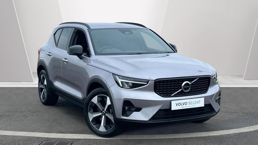 Main listing image - Volvo XC40