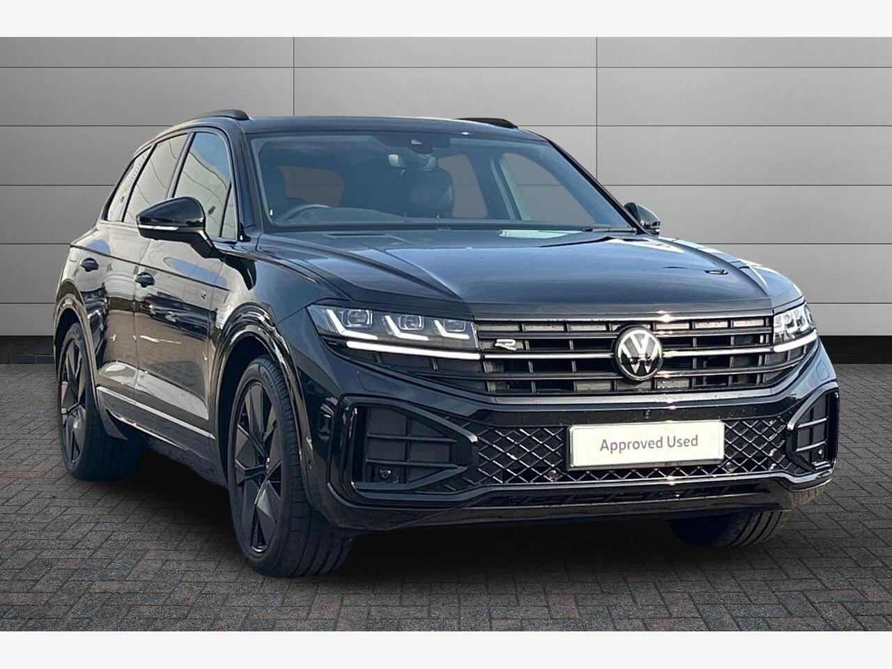 Main listing image - Volkswagen Touareg