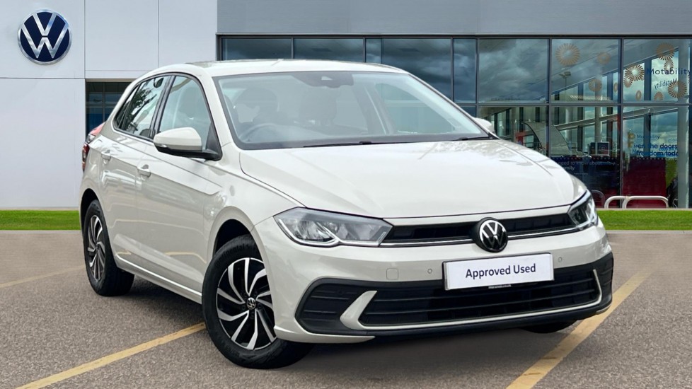 Main listing image - Volkswagen Polo