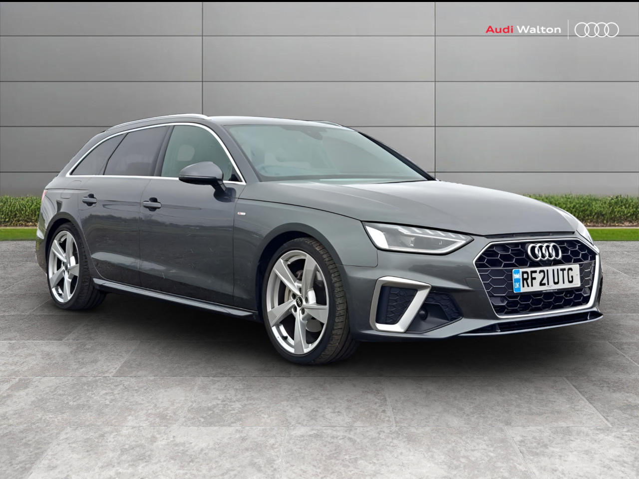 Main listing image - Audi A4 Avant