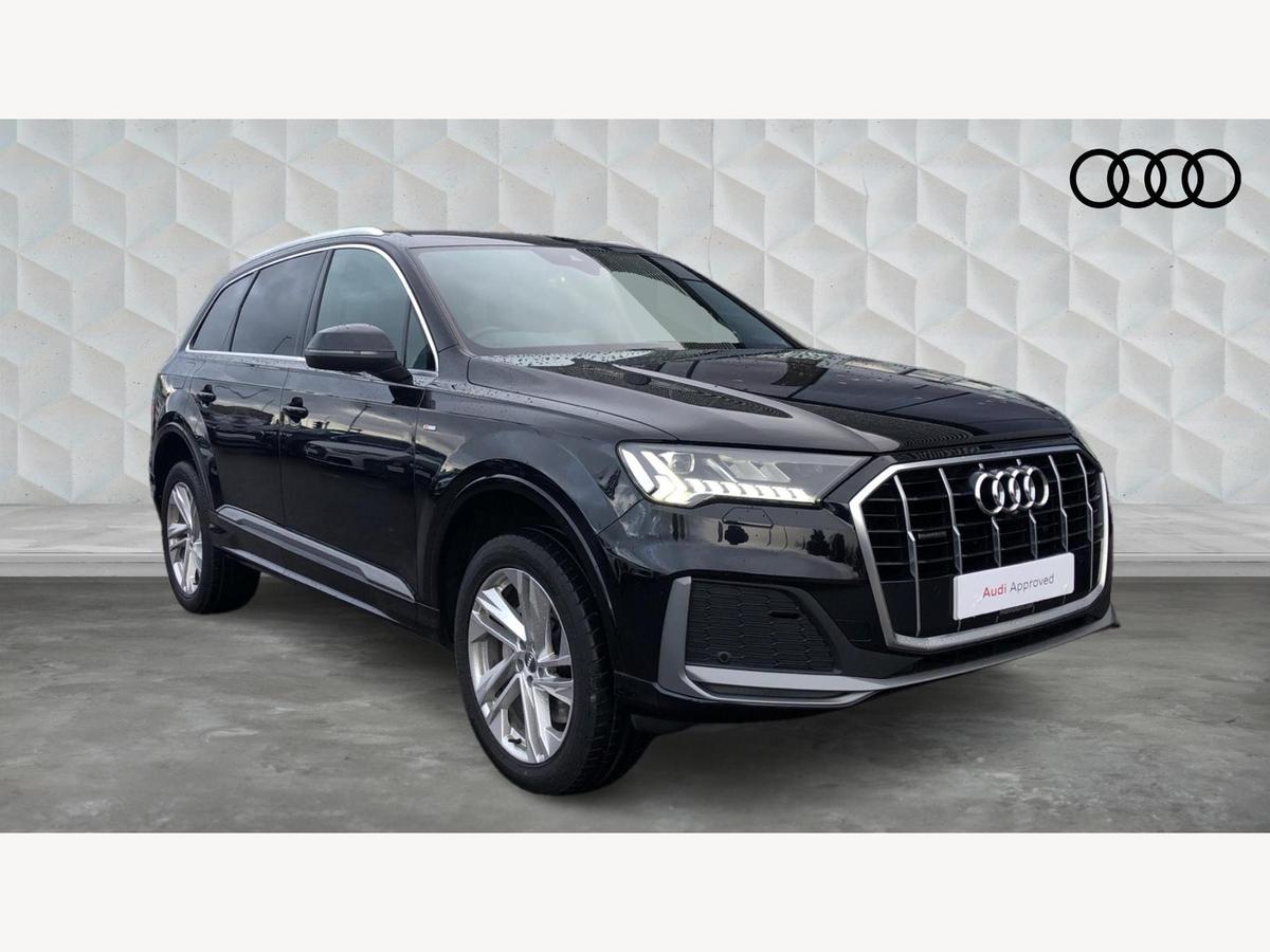 Main listing image - Audi Q7