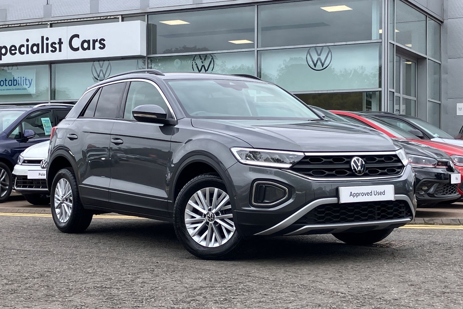 Main listing image - Volkswagen T-Roc