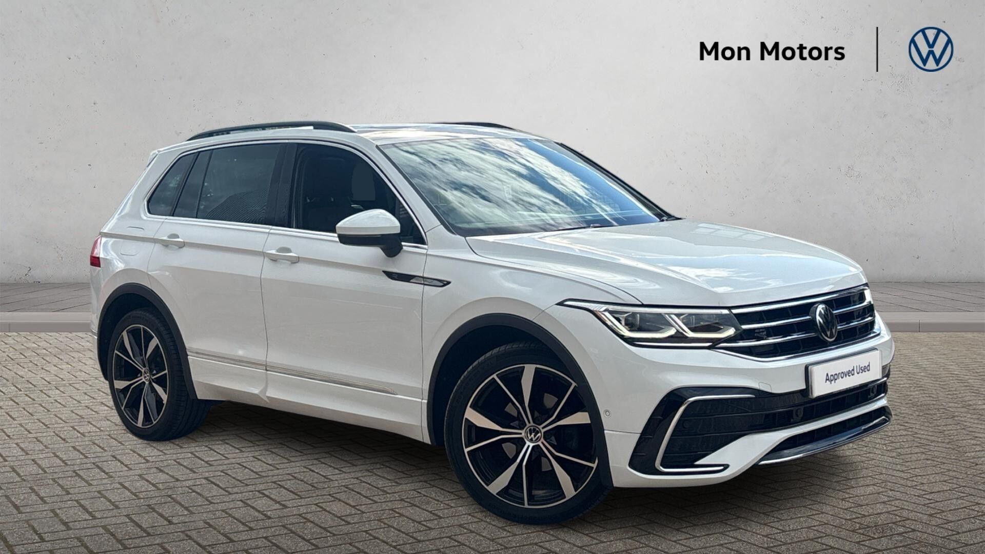 Main listing image - Volkswagen Tiguan