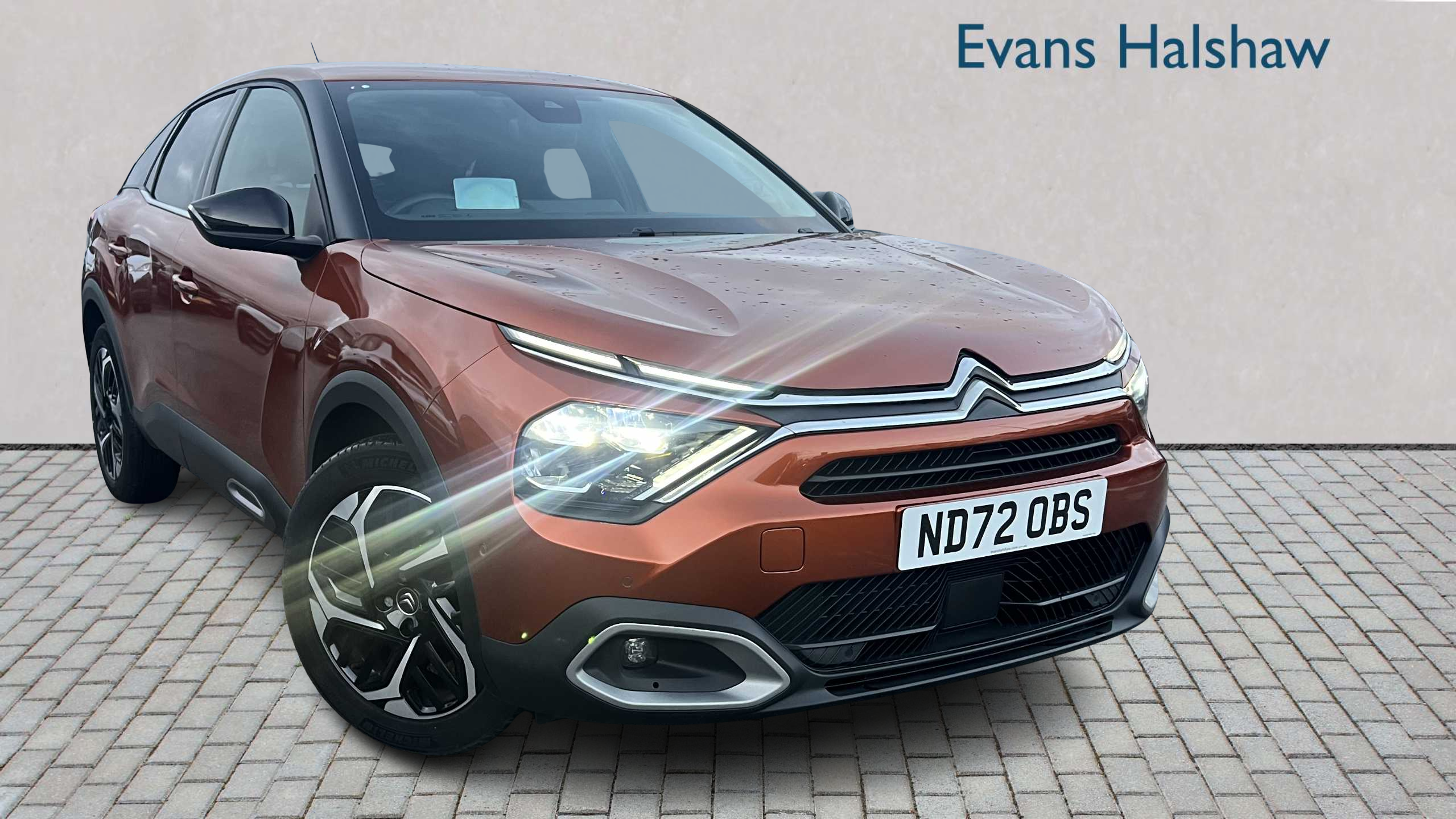 Main listing image - Citroen C4