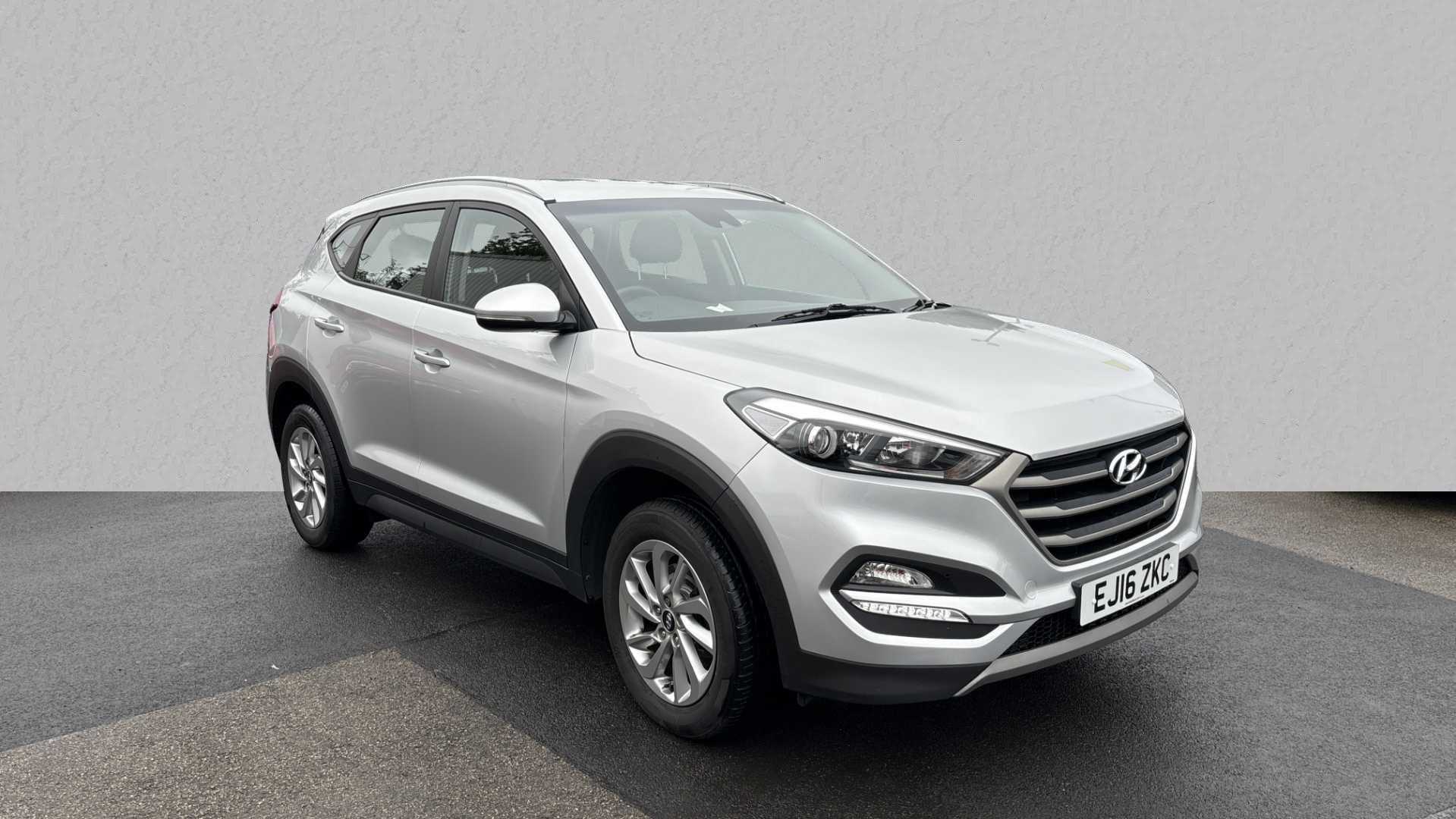 Main listing image - Hyundai Tucson