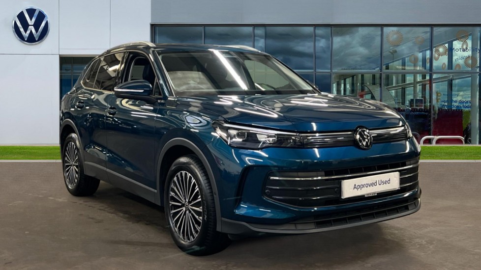 Main listing image - Volkswagen Tiguan