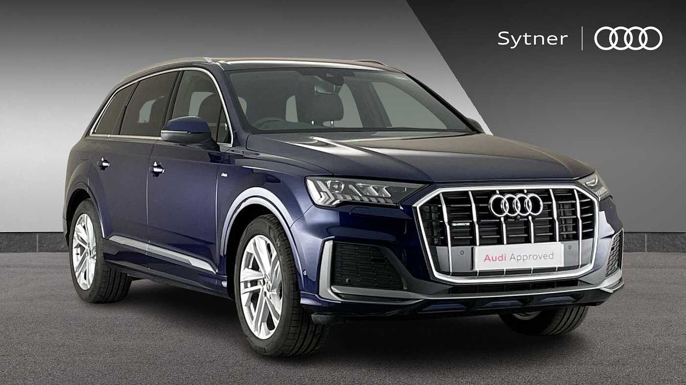 Main listing image - Audi Q7