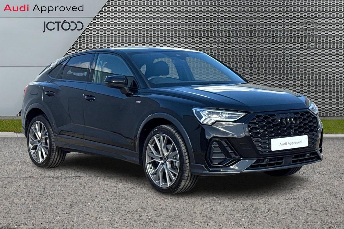 Main listing image - Audi Q3