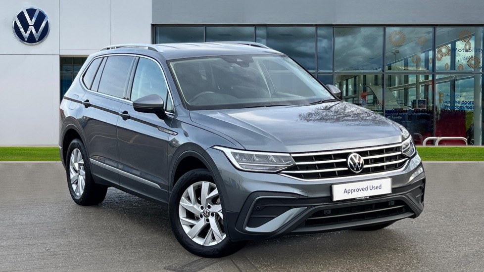 Main listing image - Volkswagen Tiguan Allspace