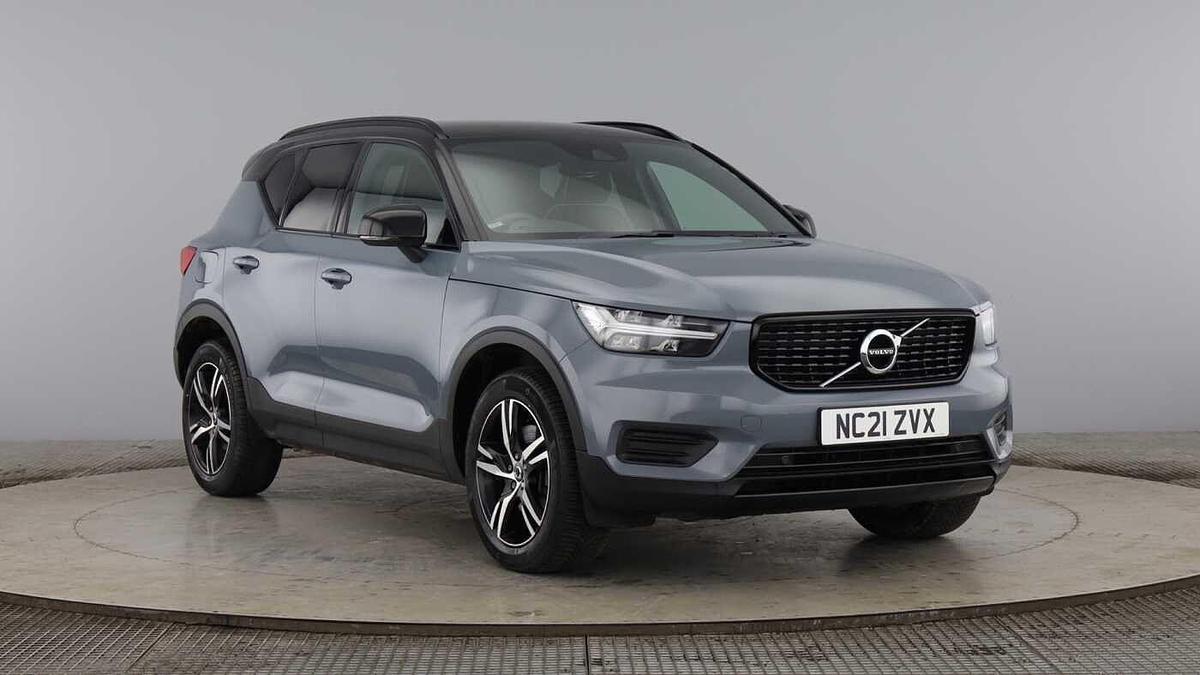 Main listing image - Volvo XC40