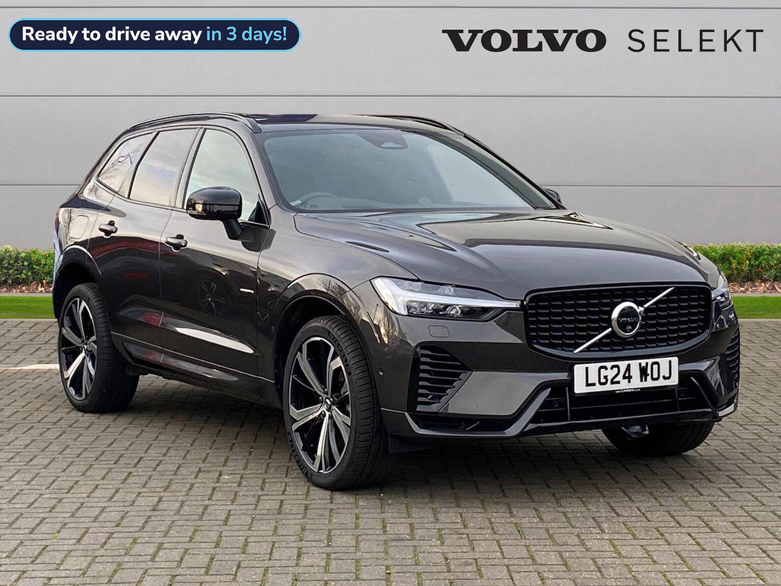 Main listing image - Volvo XC60