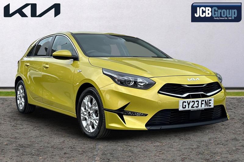 Main listing image - Kia Ceed