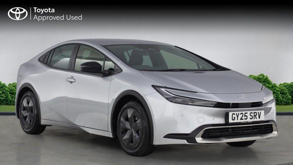 Main listing image - Toyota Prius