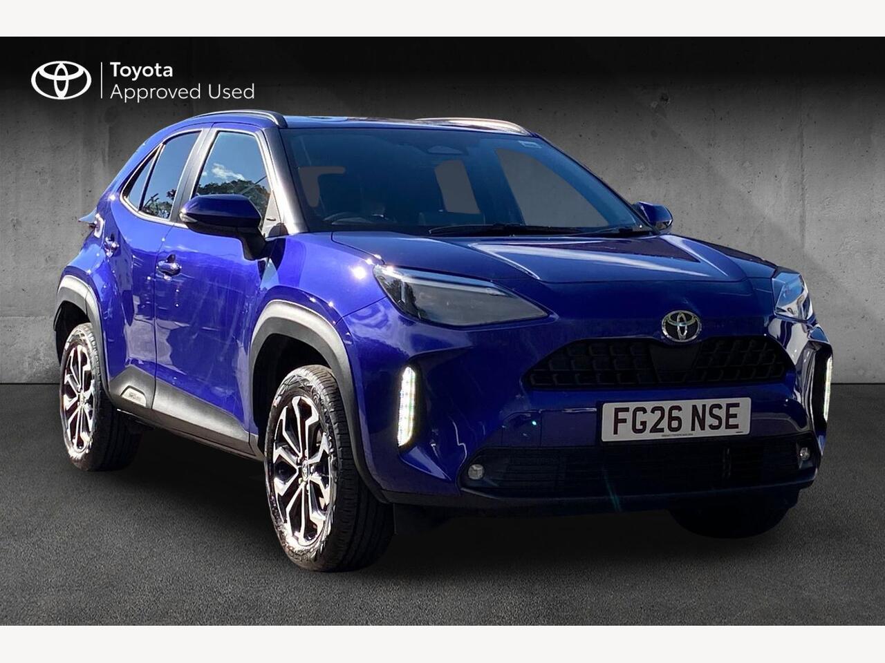 Main listing image - Toyota Yaris Cross