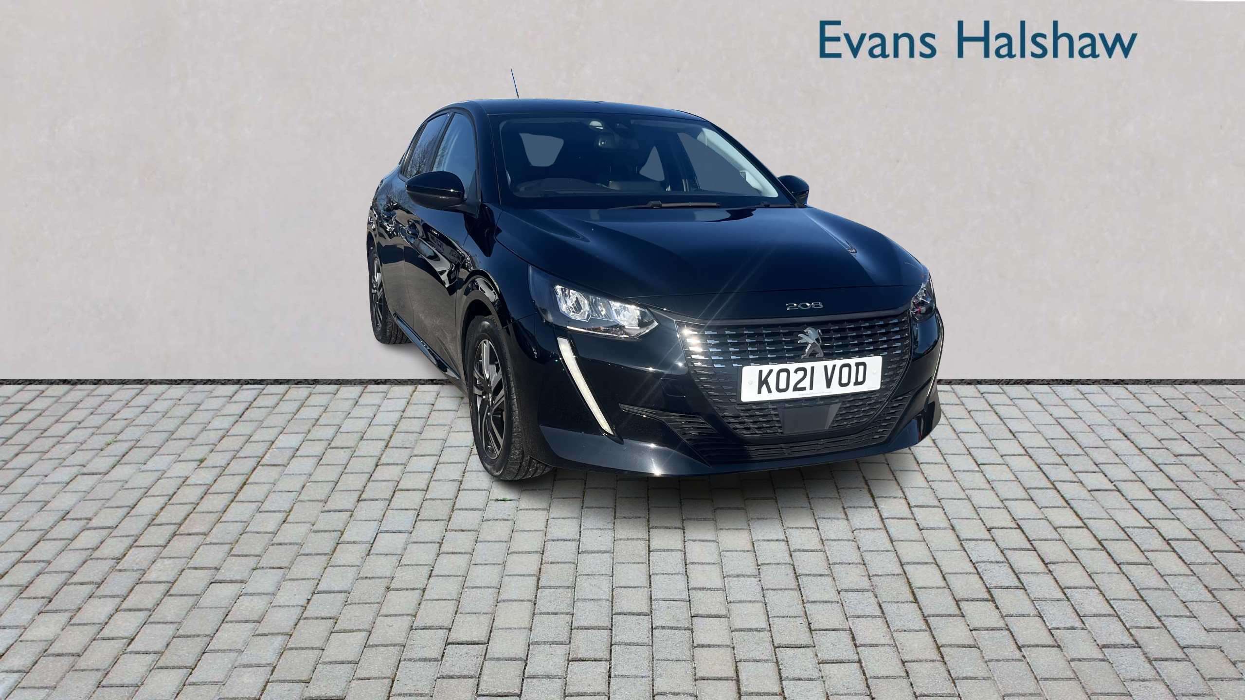 Main listing image - Peugeot 208