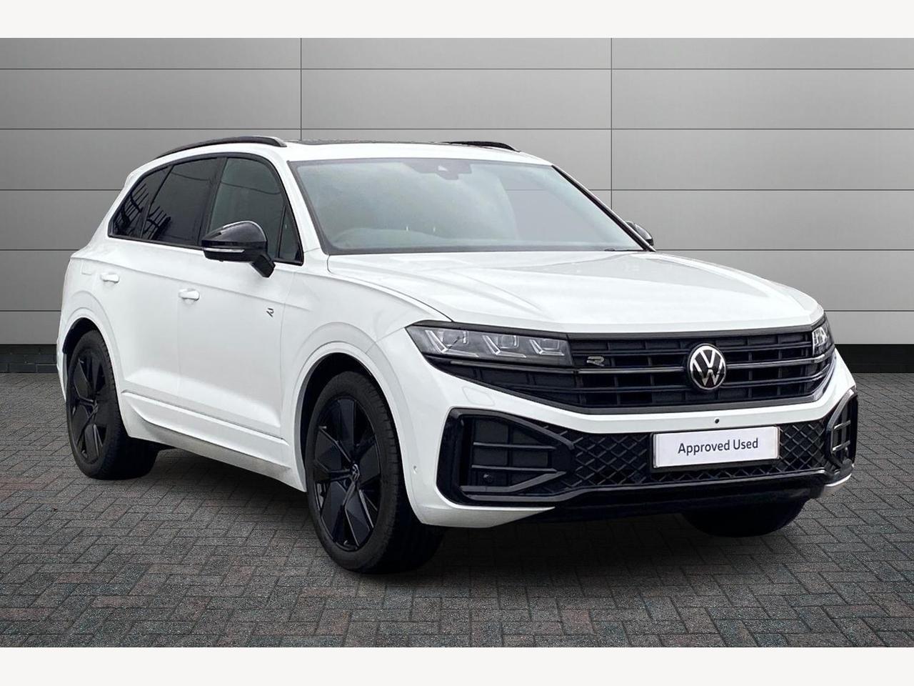 Main listing image - Volkswagen Touareg